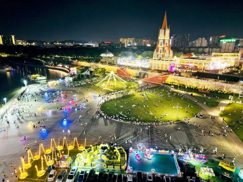 在南宁，有一种幸福叫夜游邕江